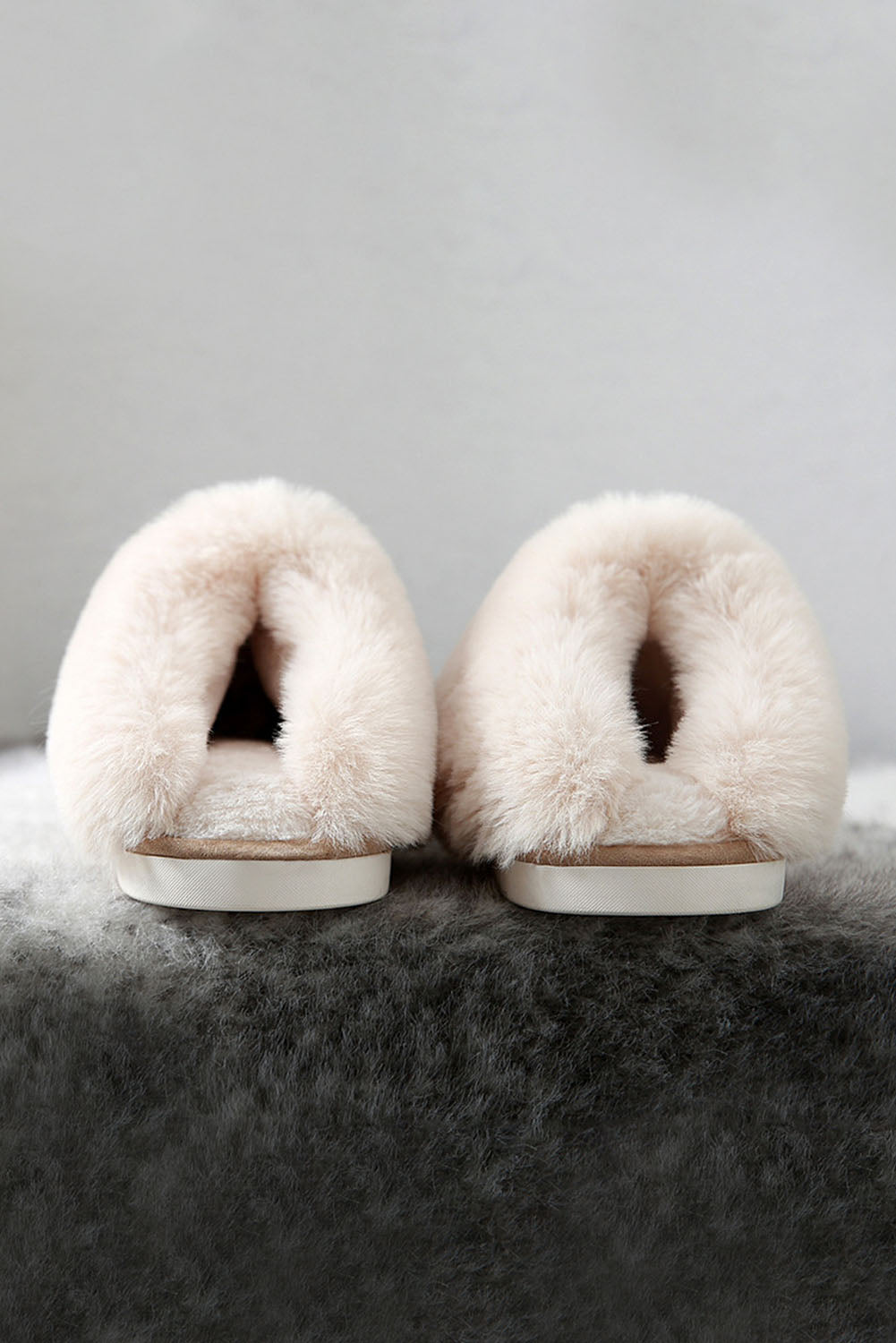 🤎 Snuggle in Style! ✨ Khaki Cut & Sew Faux Suede Plush Lined Slippers 🐾❄️