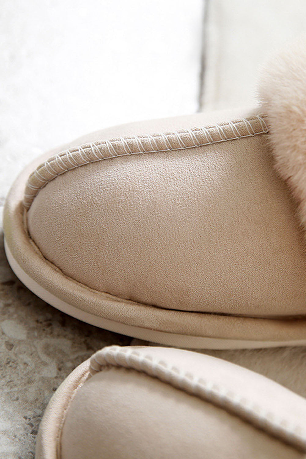 🤎 Snuggle in Style! ✨ Khaki Cut & Sew Faux Suede Plush Lined Slippers 🐾❄️